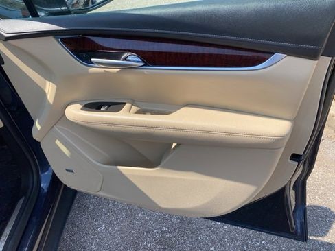 Used 2019 Cadillac XT5 Luxury image 29