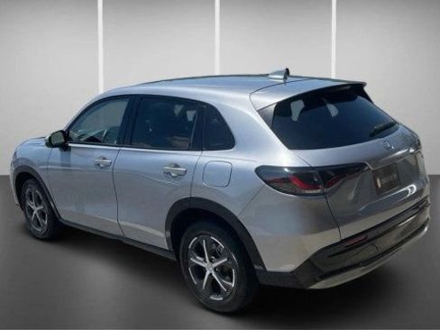 Used 2023 Honda HR-V EX-L image 10