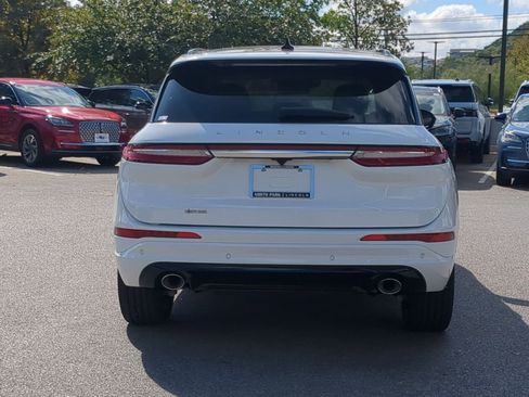 New 2026 Lincoln Corsair Reserve w/ Jet Appearance Package image 4