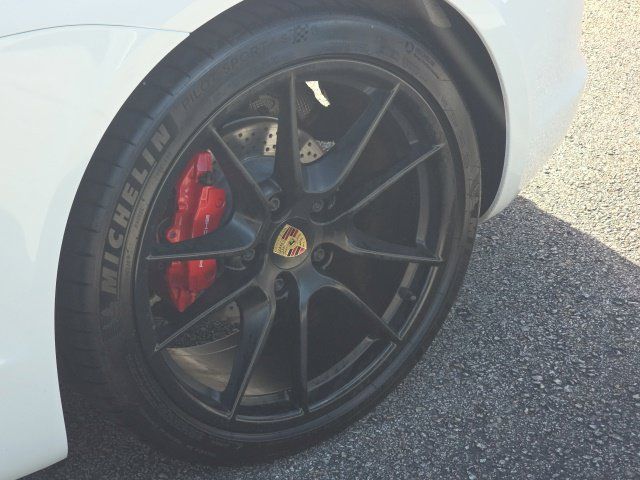 Used 2016 Porsche Boxster S RWD image 11