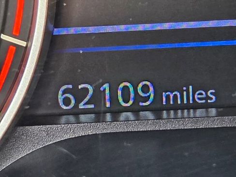 Used 2024 Nissan Altima 2.5 SV image 24