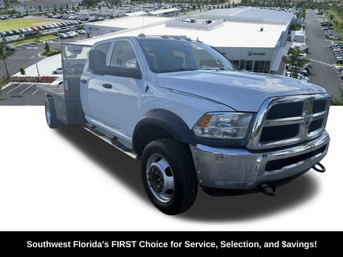 Used 2017 RAM 5500 Tradesman w/ Chrome Appearance Group image 2