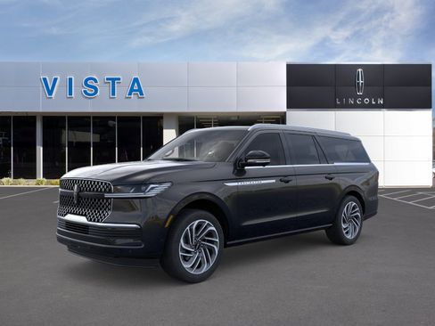 New 2026 Lincoln Navigator L Reserve AWD/4WD image 1