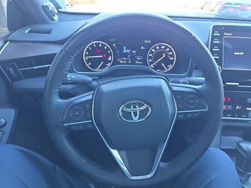 Used 2022 Toyota Avalon Limited w/ Advanced Safety Package image 18