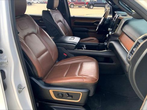 Used 2021 RAM 1500 Limited w/ Bed Utility Group image 9