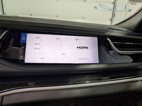 Used 2023 Jeep Grand Cherokee Trailhawk AWD/4WD image 24