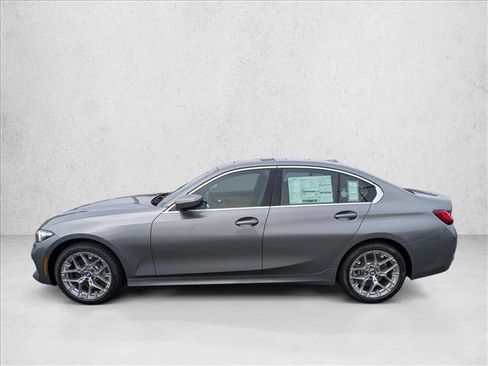 Used 2026 BMW 330i xDrive Sedan w/ Convenience Package AWD/4WD image 9