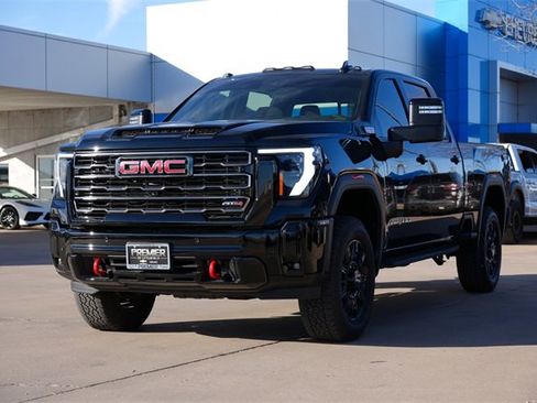 Used 2025 GMC Sierra 2500 AT4 w/ AT4 Premium Plus Package image 8