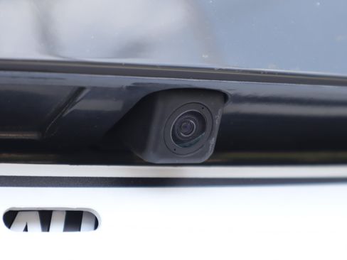Used 2025 Toyota Corolla LE FWD image 32