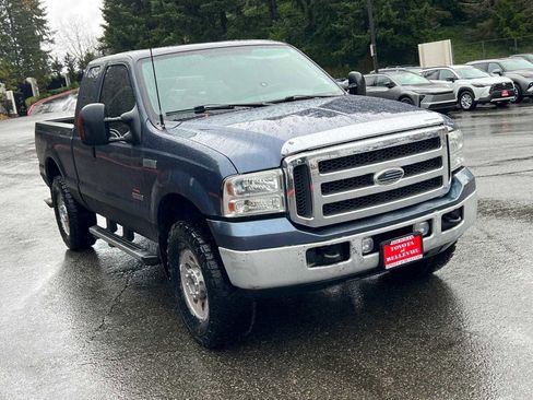 Used 2005 Ford F250 XLT image 4