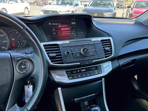 Used 2014 Honda Accord Sport image 6