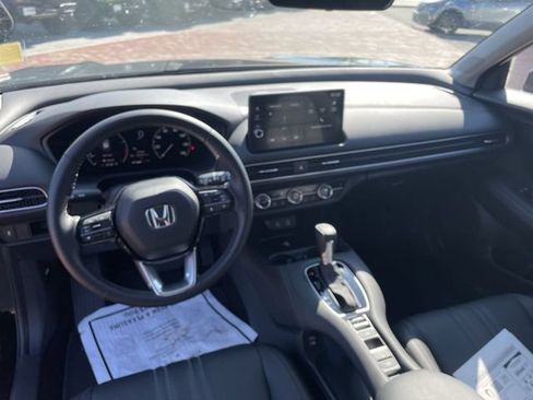 Certified 2026 Honda HR-V EX-L image 15
