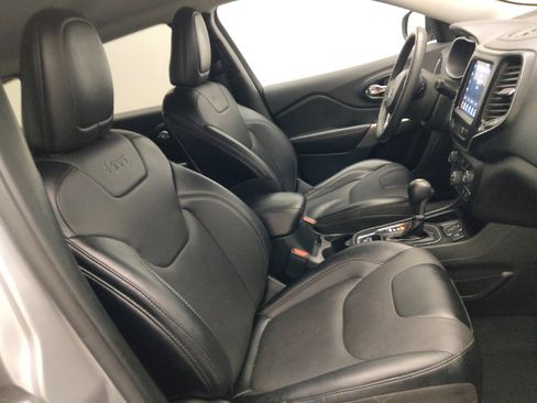 Used 2022 Jeep Cherokee Latitude Lux image 21