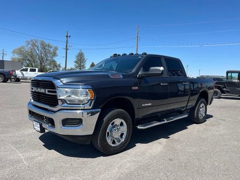 Used 2019 RAM 2500 Big Horn AWD/4WD image 3