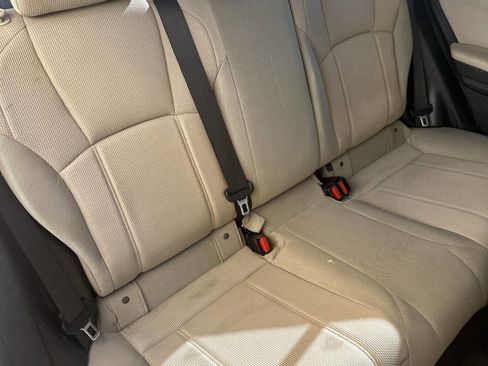 Used 2019 Subaru Impreza 2.0i Premium image 14