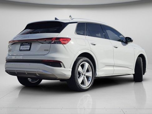 Used 2023 Audi Q4 e-tron Premium Plus image 25