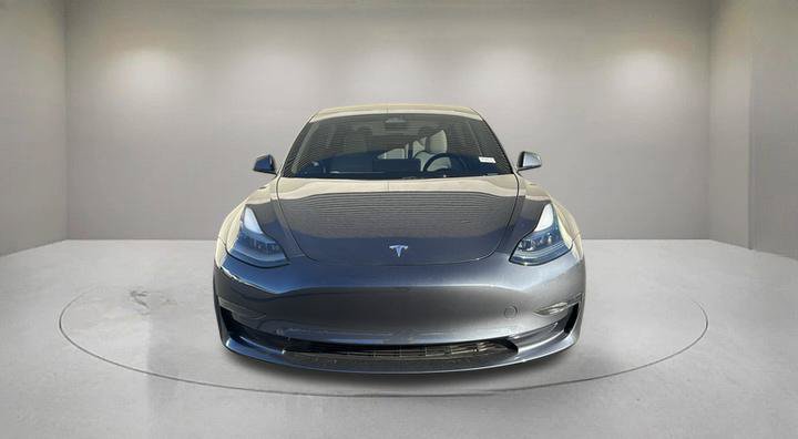 Used 2023 Tesla Model 3 Standard Range RWD image 2