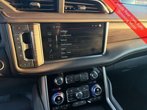 Used 2022 GMC Yukon Denali image 21