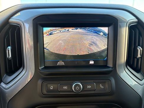 Used 2021 Chevrolet Silverado 1500 Custom Trail Boss image 5