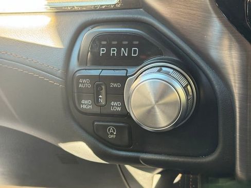 Used 2022 RAM 1500 Limited image 10