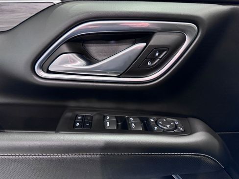 Certified 2023 GMC Yukon XL SLT w/ SLT Premium Package image 30