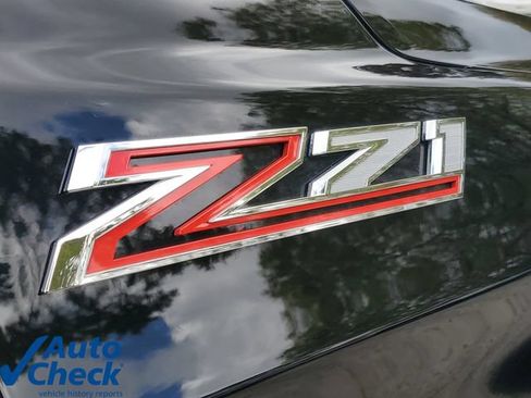 Used 2025 Chevrolet Tahoe Z71 AWD/4WD image 8