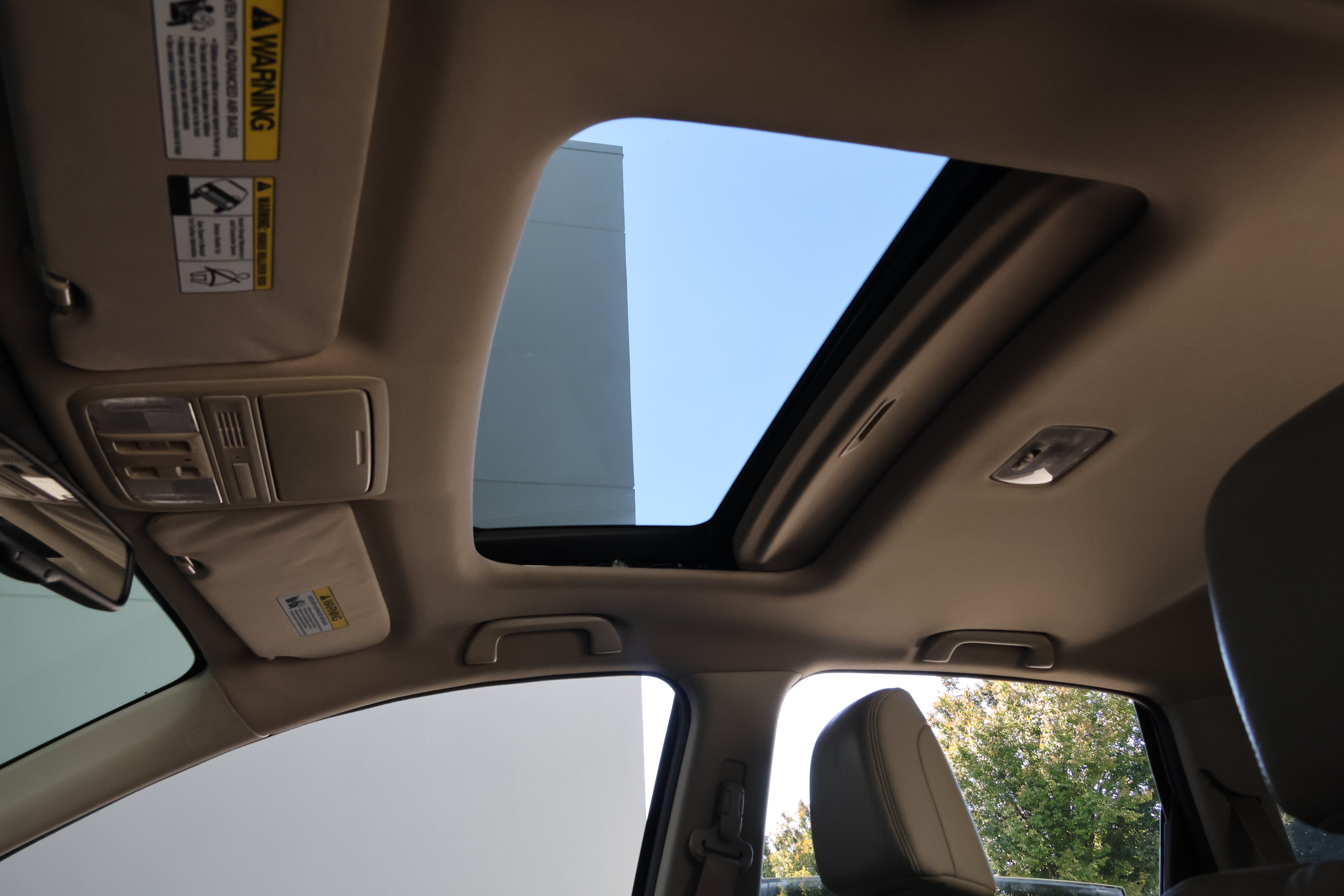 Used 2015 Honda CR-V Touring image 33