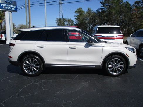 Used 2021 Lincoln Corsair FWD w/ Premium Package image 7