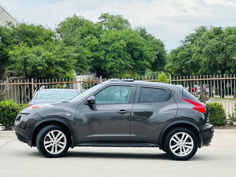Used 2013 Nissan Juke SV FWD image 5