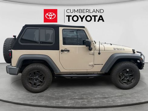 Used 2016 Jeep Wrangler Sport AWD/4WD image 6