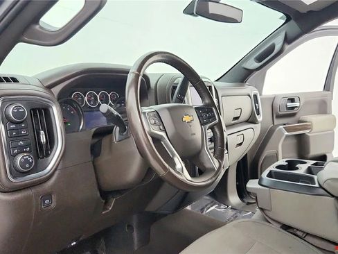 Used 2021 Chevrolet Silverado 1500 LT image 35