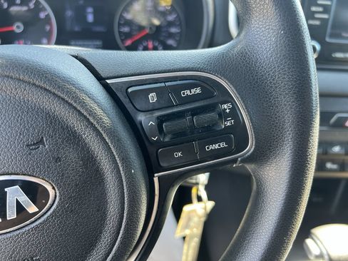 Used 2019 Kia Sportage LX FWD image 20