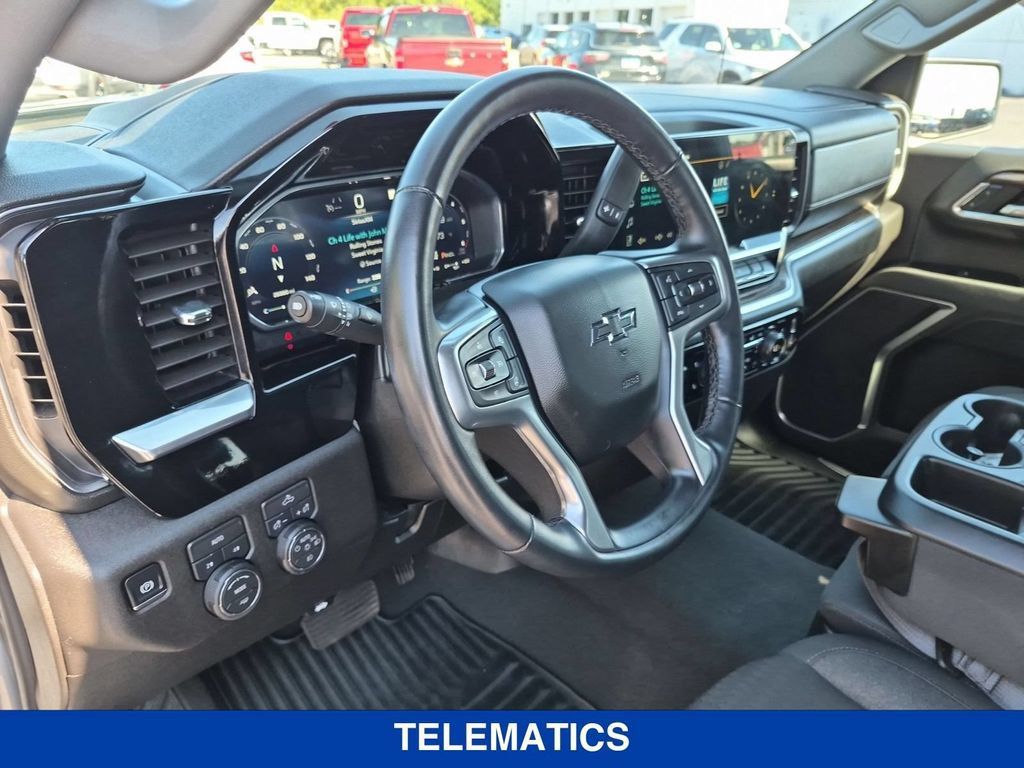Used 2026 Chevrolet Silverado 1500 RST AWD/4WD image 12
