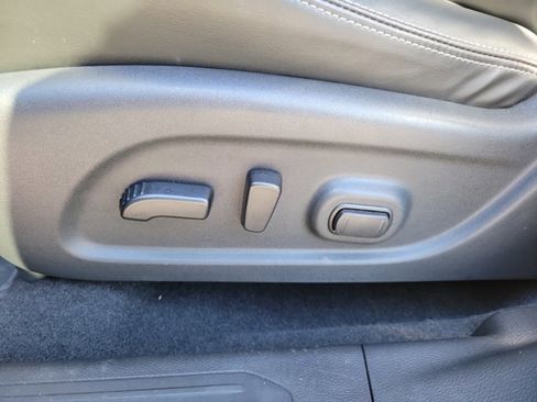 Used 2022 Nissan Murano SV image 22