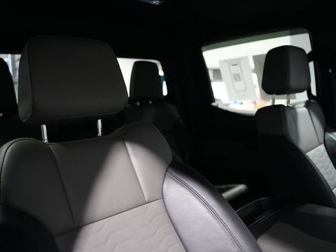 Used 2024 Chevrolet Silverado 1500 ZR2 image 21