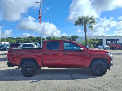 Used 2025 Chevrolet Colorado W/T w/ WT Custom Package RWD image 21