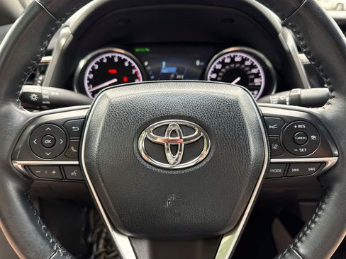 Used 2018 Toyota Camry XLE w/ Audio Package FWD image 22