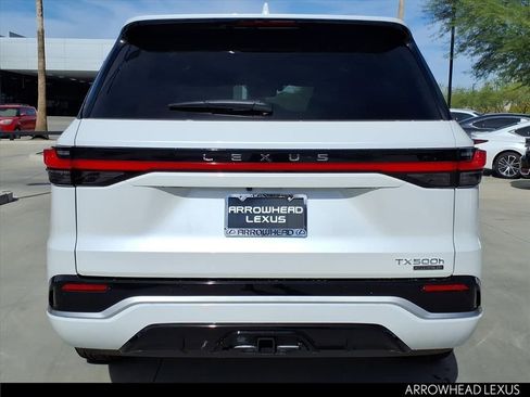 New 2026 Lexus TX 500h image 4