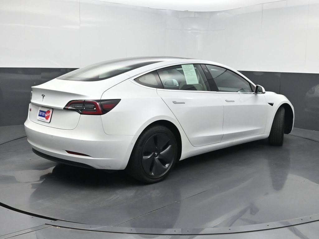Used 2020 Tesla Model 3 Standard Range Plus RWD image 22