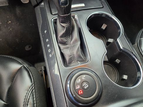 Used 2019 Ford Explorer XLT w/ Equipment Group 202A image 47