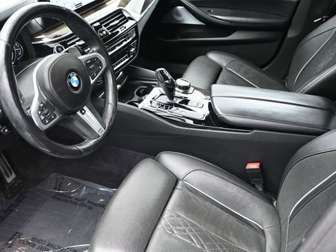 Used 2018 BMW M550i xDrive image 18