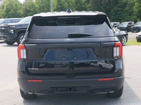 New 2025 Ford Explorer 4WD Police Interceptor image 6