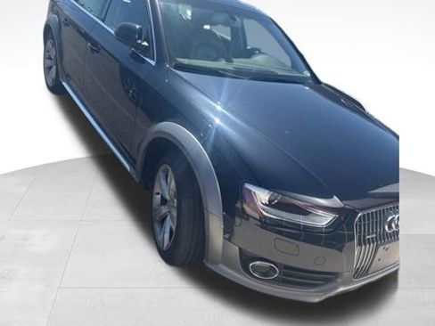 Used 2013 Audi A4 Premium Plus w/ Premium Plus Pkg image 3