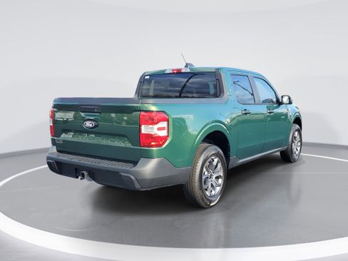 New 2025 Ford Maverick XLT w/ XLT Luxury Package image 3