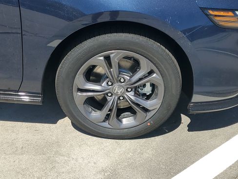New 2026 Honda Accord EX-L image 7