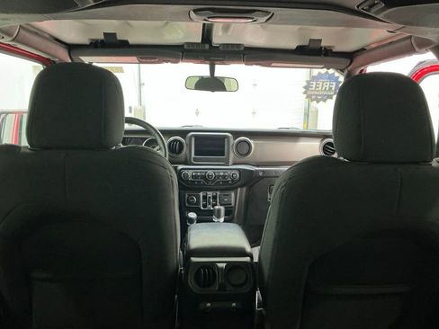 Used 2021 Jeep Wrangler Unlimited Sport image 27