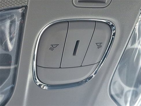 Used 2022 Jeep Compass Trailhawk image 27