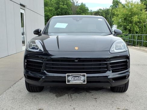 Used 2022 Porsche Cayenne AWD/4WD image 2
