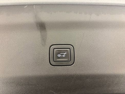 Certified 2021 Chevrolet Tahoe LT RWD image 43