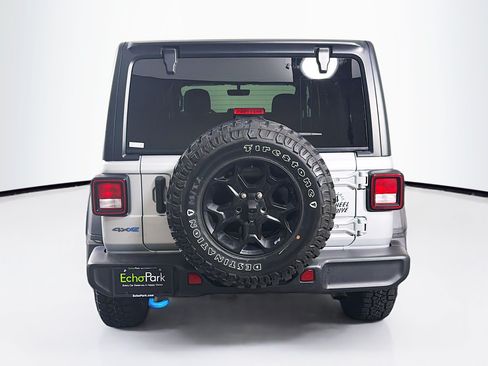 Used 2023 Jeep Wrangler Unlimited w/ 8.4" Radio Group AWD/4WD image 7